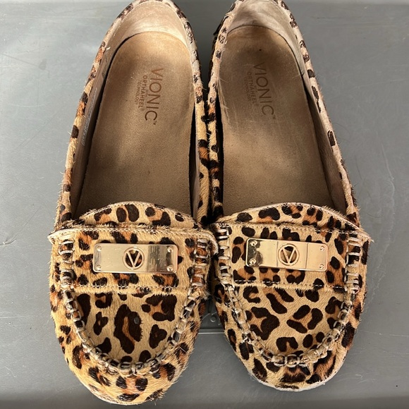 Ladies VIONIC HORSE HAIR ANIMAL PRINT LOAFERS 👞 - Picture 2 of 13